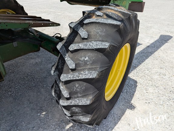 Photo of 1995 John Deere 9600