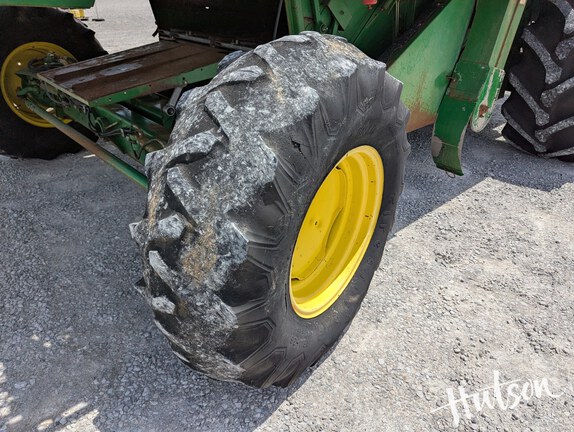 Photo of 1995 John Deere 9600