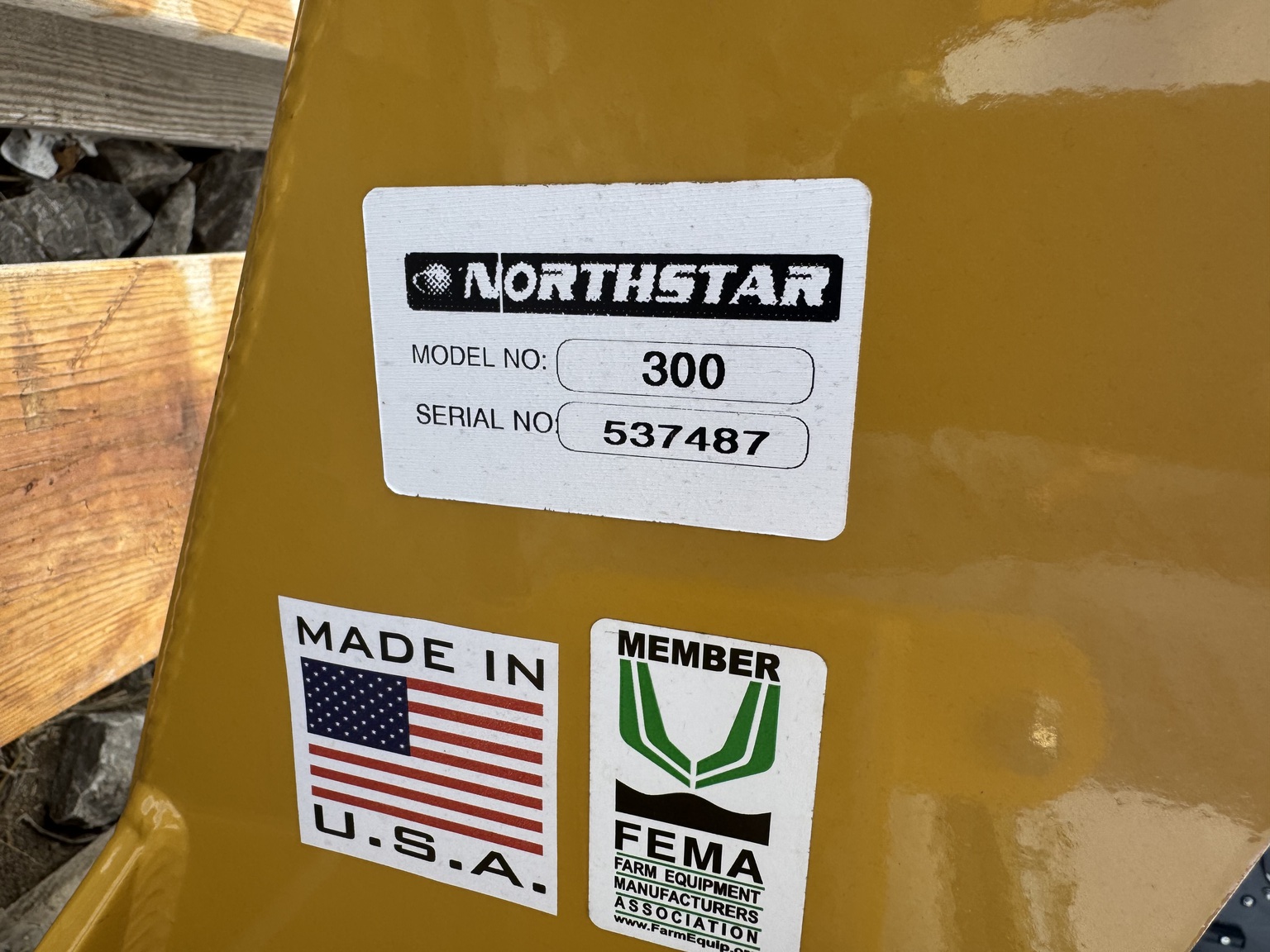  2024 North-Star 300 SINGLE SHANK RIPPER at Heritage Tractor in Pittsburg, KS
