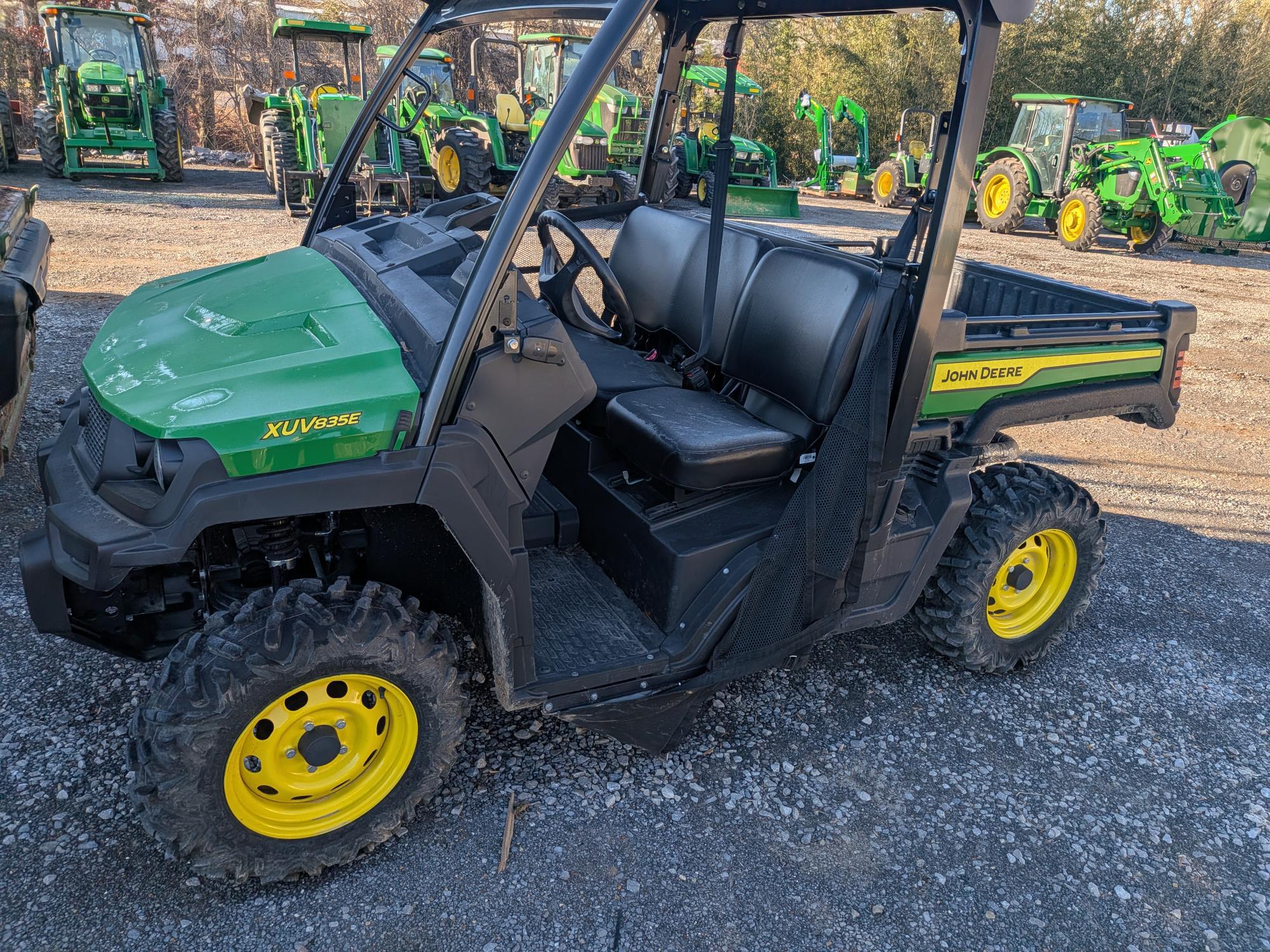 2024 John Deere XUV835E