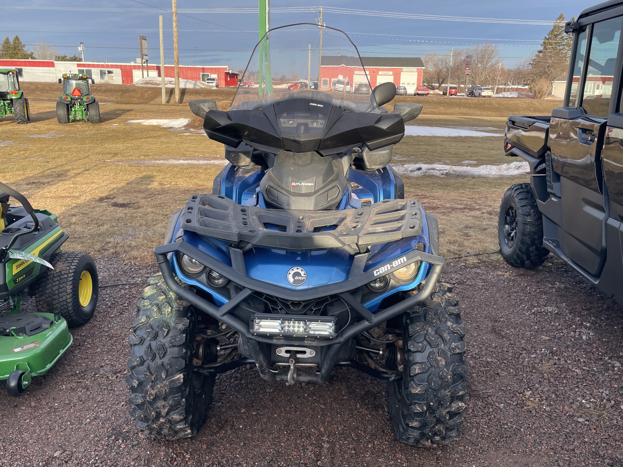 2022 Can-Am OUTLANDER MAX XT 850 Image 4