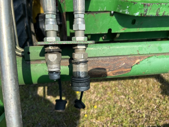 2015 John Deere 4105