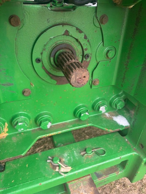 2012 John Deere 7215R Image 13