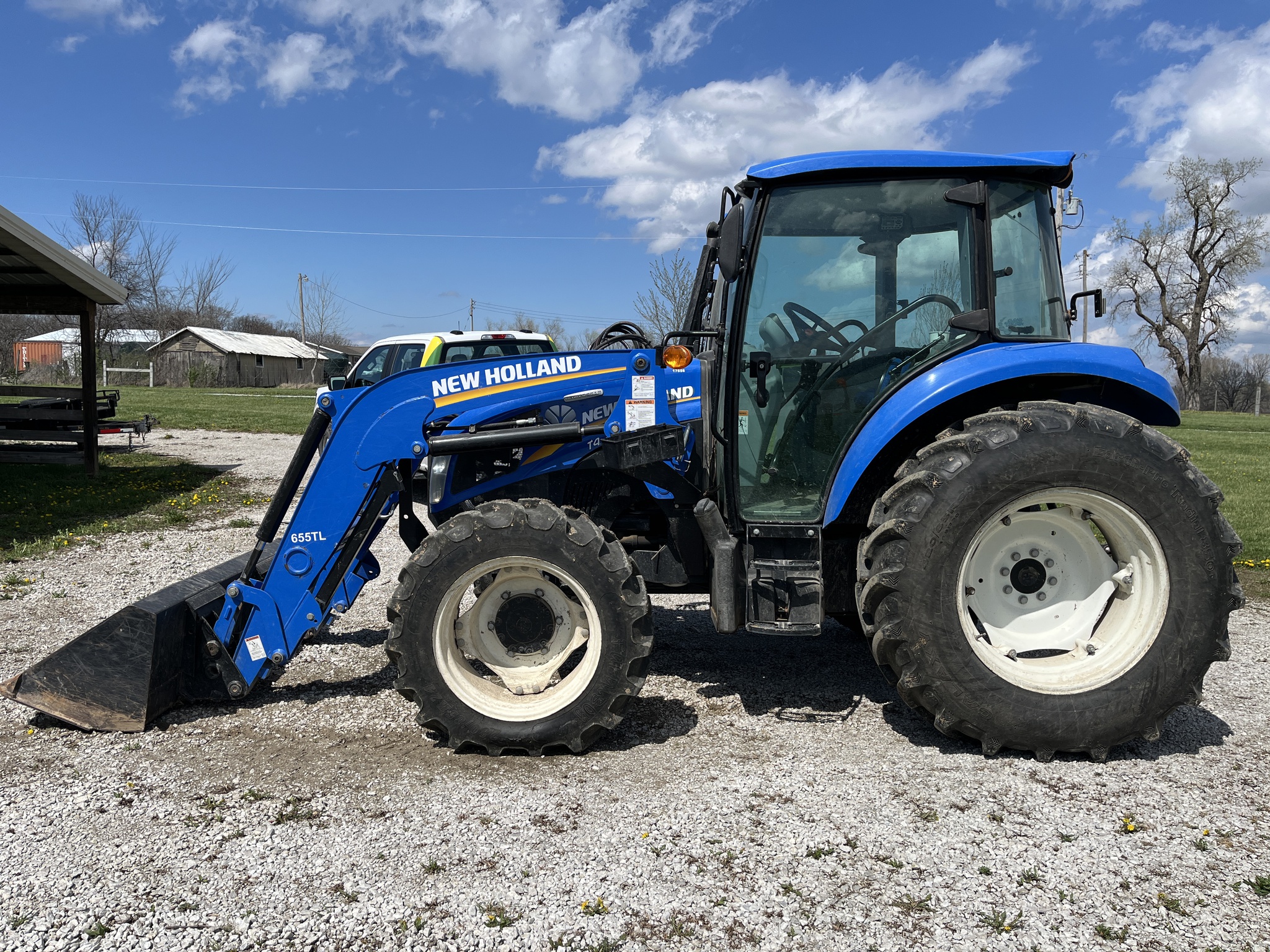  2013 New Holland Powerstar T4.75 at Heritage Tractor in Adrian, MO