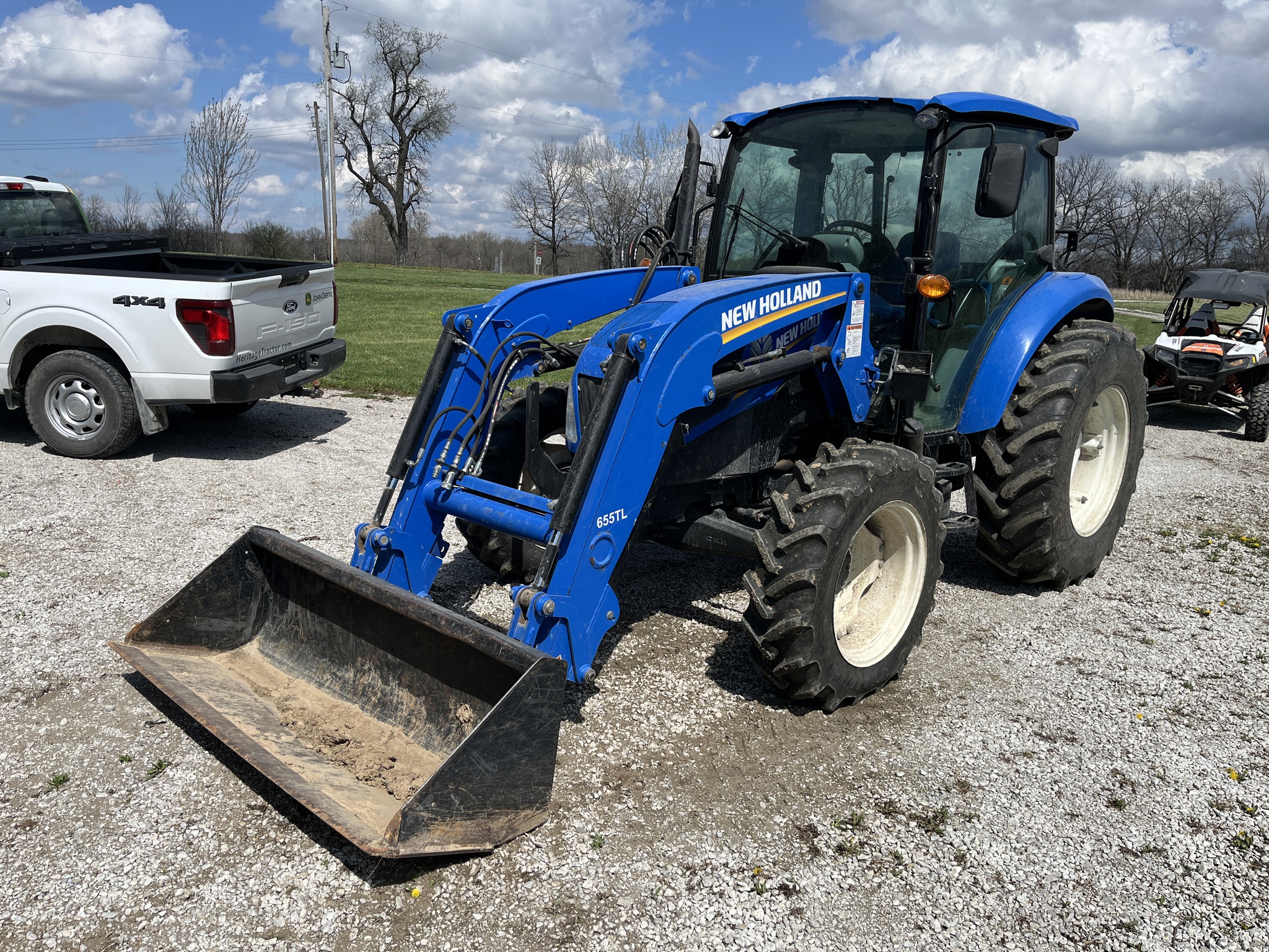  2013 New Holland Powerstar T4.75 at Heritage Tractor in Adrian, MO