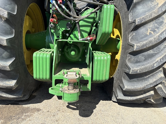 Used 2024 John Deere 9R 640 Articulated 4WD Tractors at Horizon Ag & Turf in Vermilion, AB - Photo4