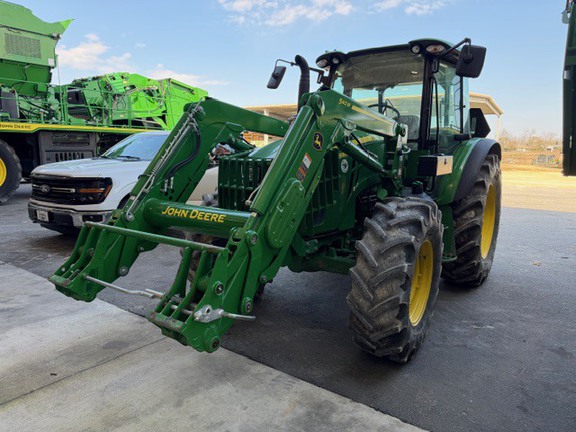 2022 John Deere 5115M Photo 2