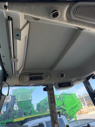 2022 John Deere 5115M Photo 7