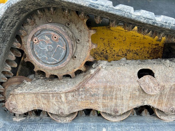 2021 New Holland C345