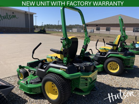 Photo of 2025 John Deere Z545R