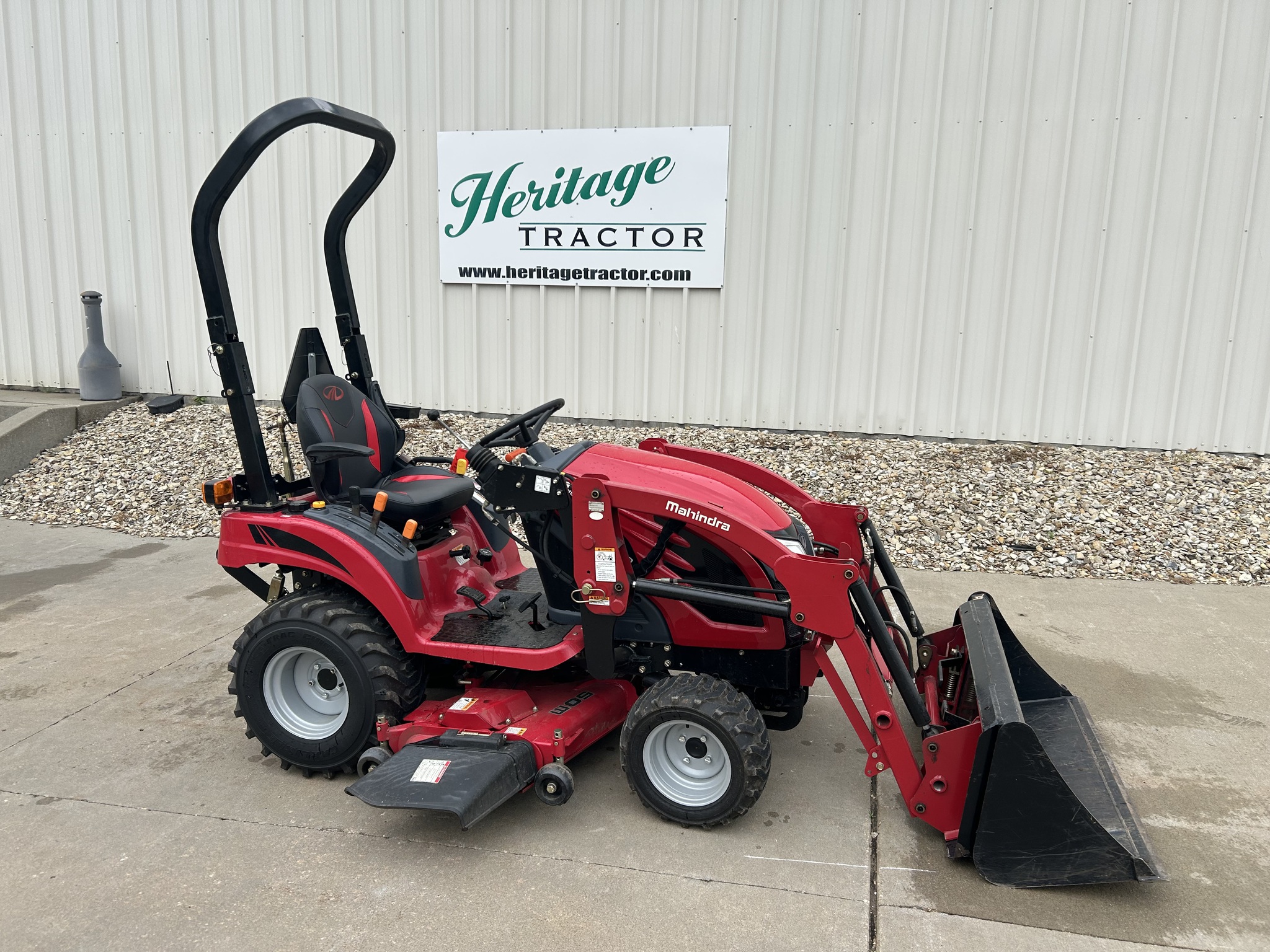  2018 Mahindra eMax 20S at Heritage Tractor in Topeka, KS