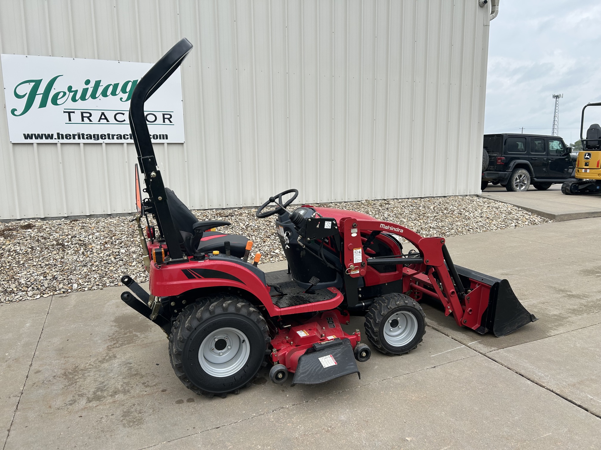  2018 Mahindra eMax 20S at Heritage Tractor in Topeka, KS