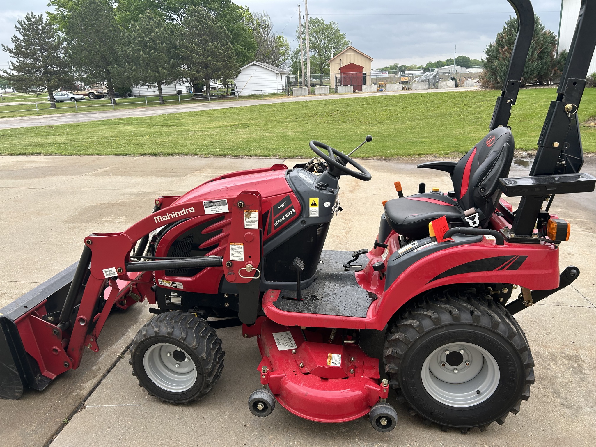  2018 Mahindra eMax 20S at Heritage Tractor in Topeka, KS
