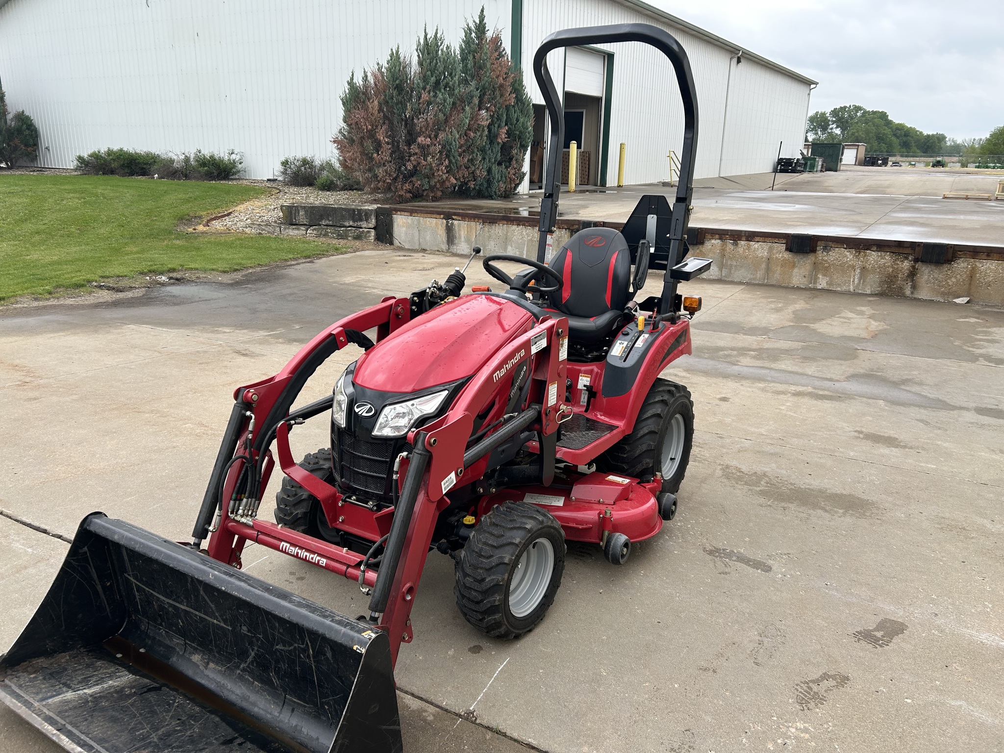  2018 Mahindra eMax 20S at Heritage Tractor in Topeka, KS