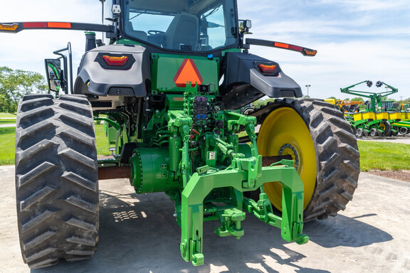 Used 2024 John Deere 8RT 370 Track Tractors at Koenig Equipment in Anna, OH - Photo13