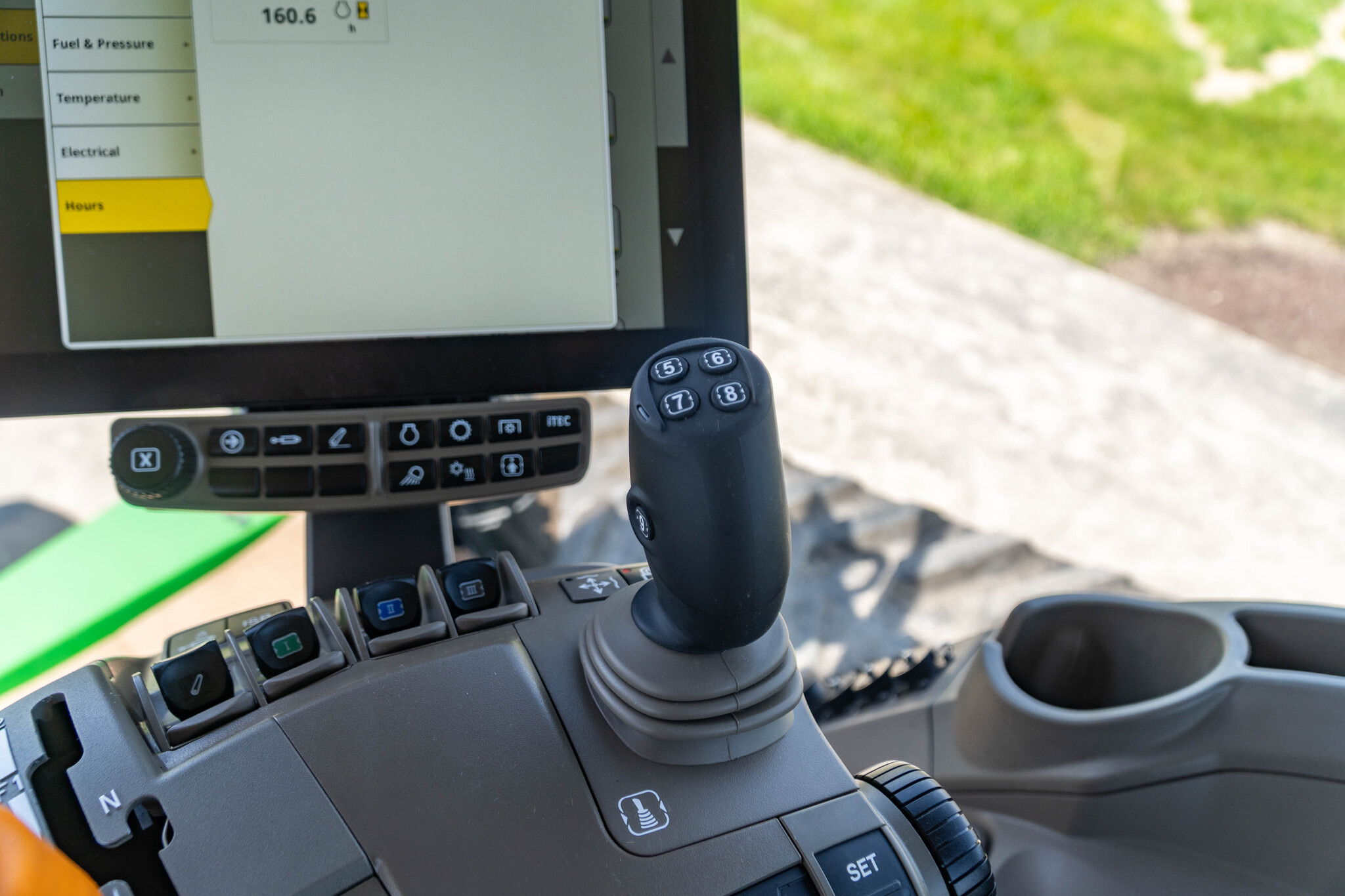 Used 2024 John Deere 8RT 370 Track Tractors at Koenig Equipment in Anna, OH - PhotoXL28