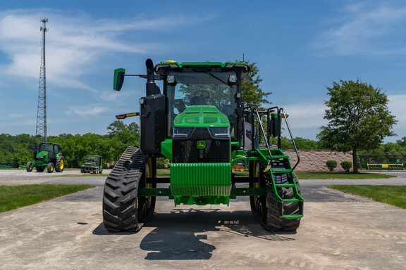 Used 2024 John Deere 8RT 370 Track Tractors at Koenig Equipment in Anna, OH - Photo7