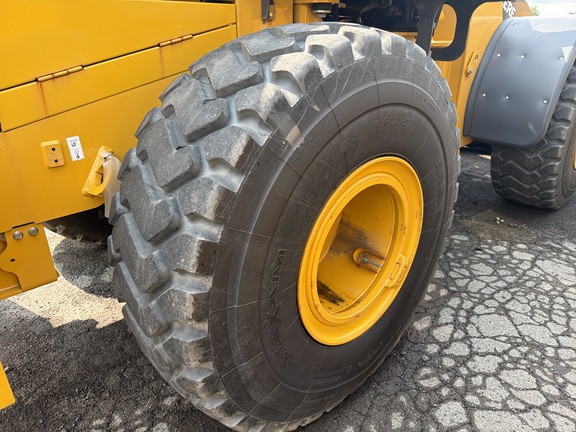 2024 John Deere 644 G