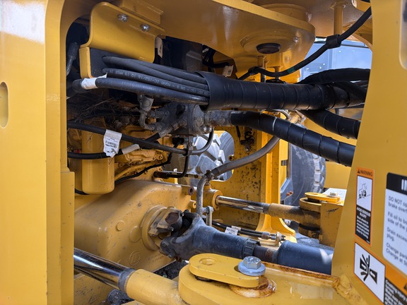 2024 John Deere 644 G