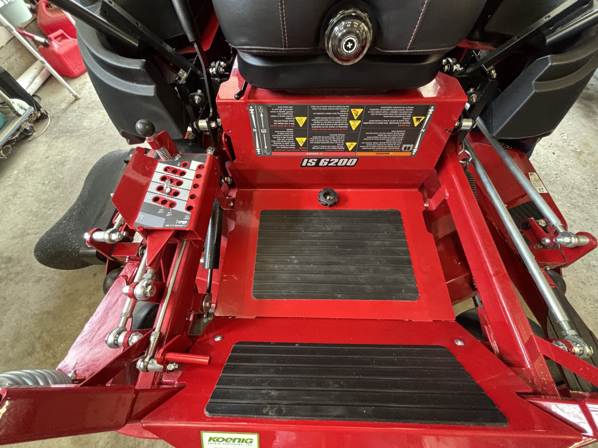Used 2021 Ferris IS 6200 Zero Turn Mowers at Koenig Equipment in Germantown, OH - PhotoXL5