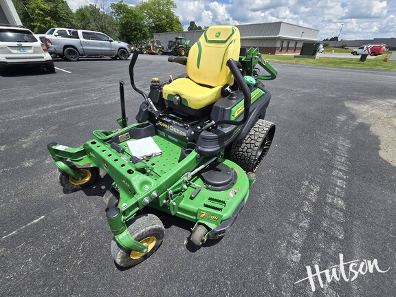 Photo of 2025 John Deere Z994R