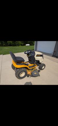 Photo of 2013 Cub Cadet LTX1046KW