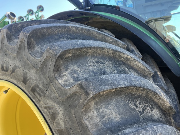Photo of 2013 John Deere 8335R