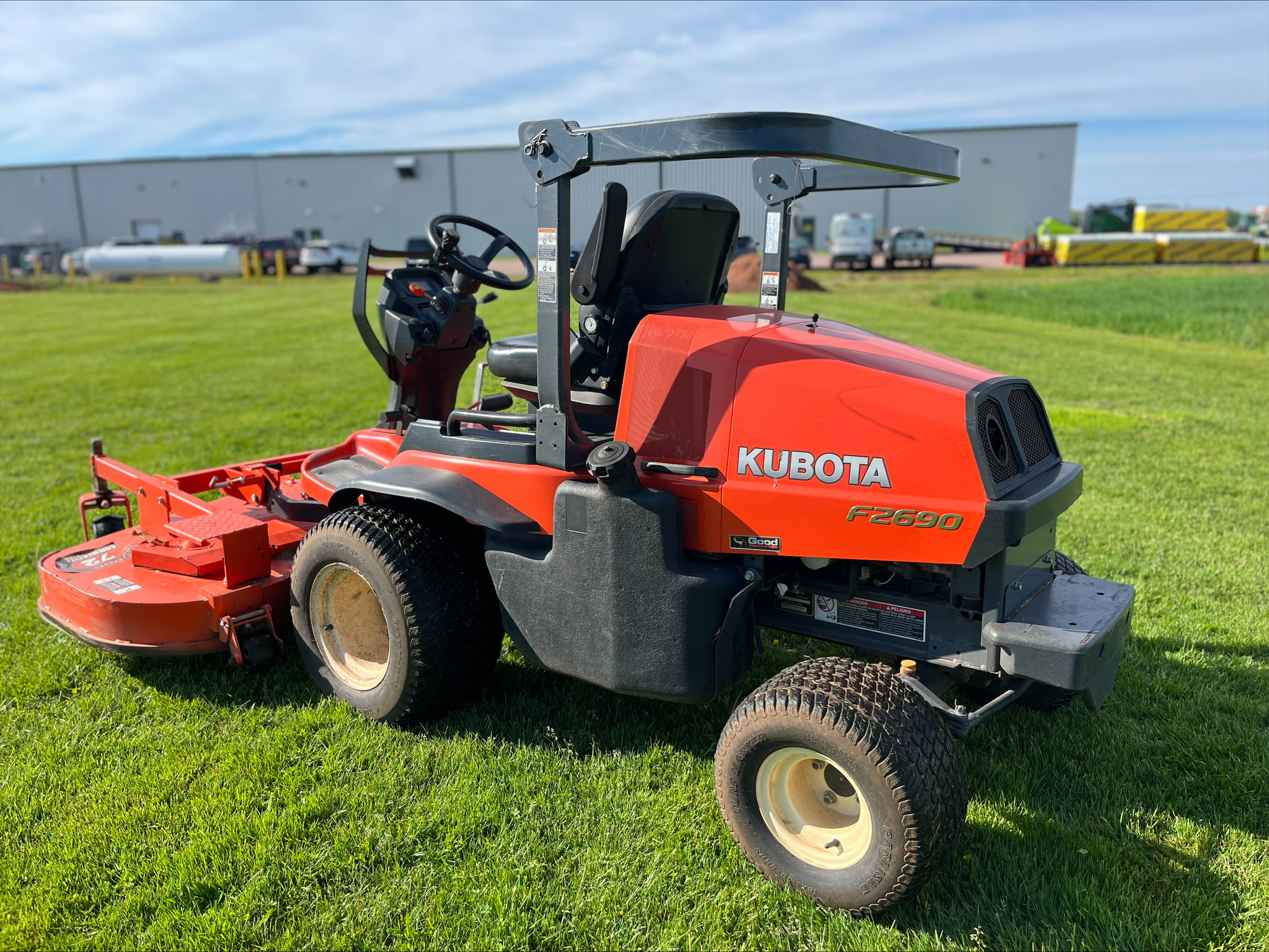 2018 Kubota F2690 Image 3