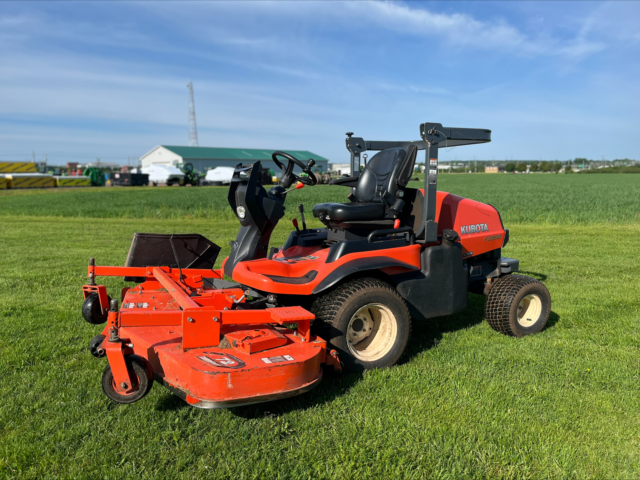 2018 Kubota F2690 Image 1