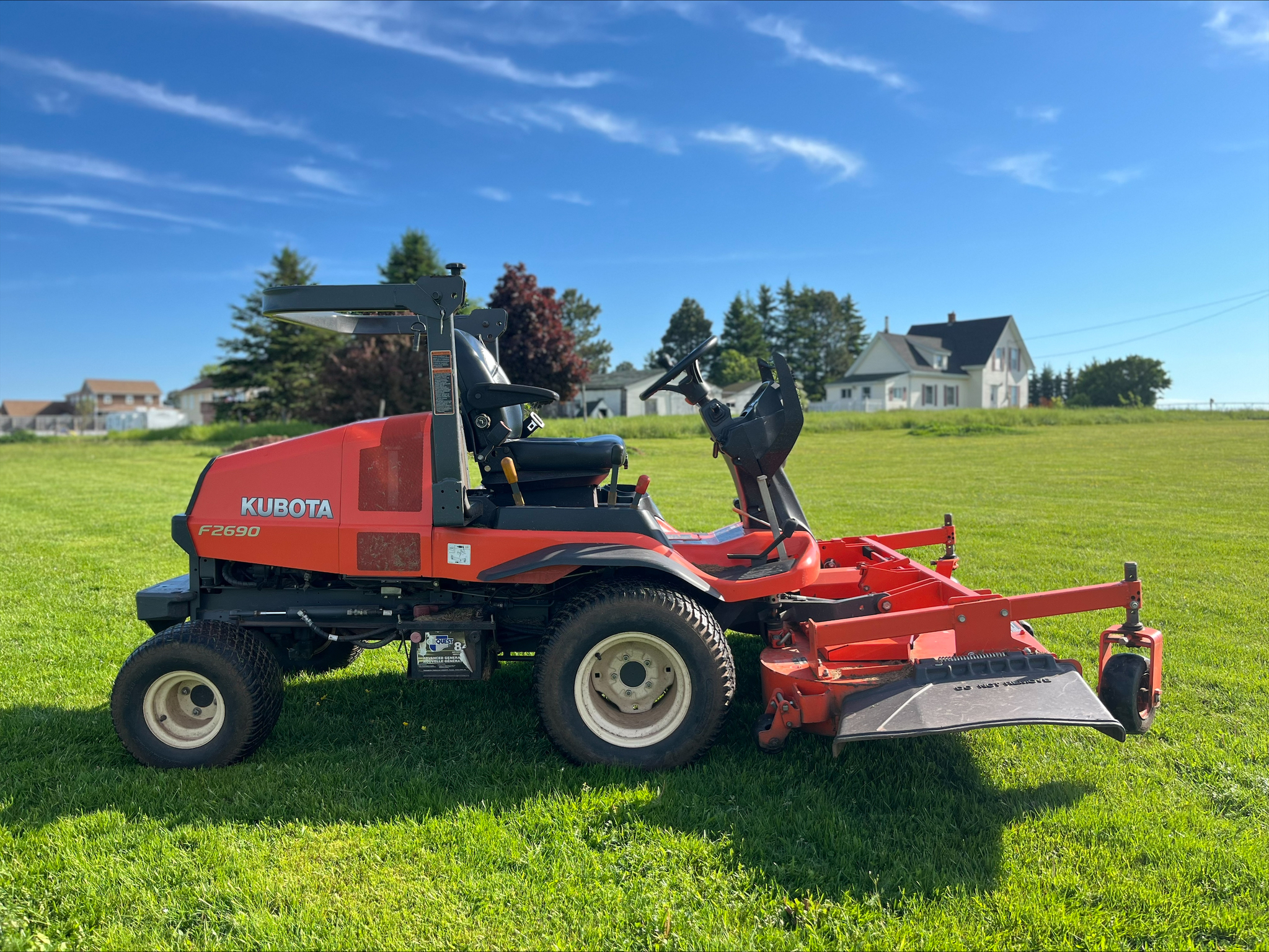 2018 Kubota F2690 Image 5