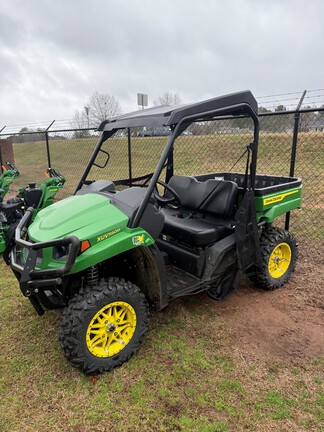 2025 John Deere XUV590M