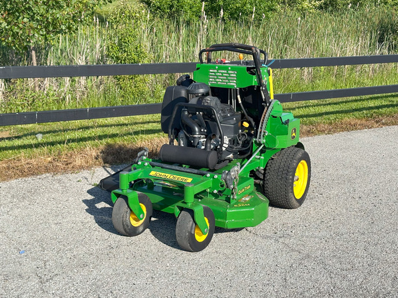 2023 John-Deere 636M