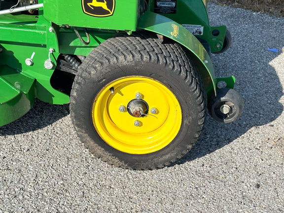 2023 John-Deere 636M
