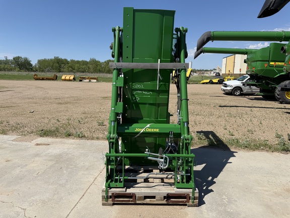 2024 John Deere 680R - Photo8