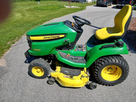 Photo of 2014 John Deere X540