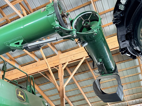 Photo of 2023 John Deere X9 1000
