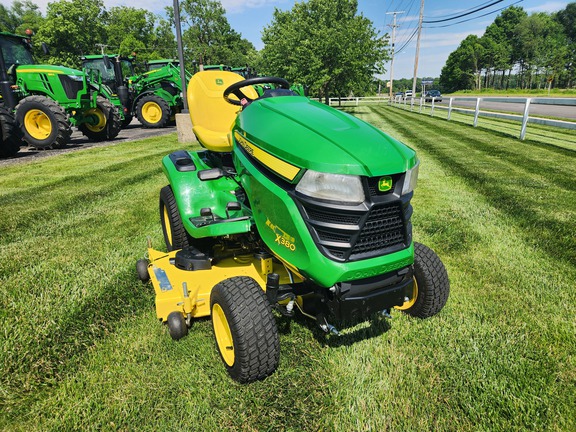 2022 John-Deere X380