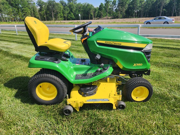 2022 John-Deere X380