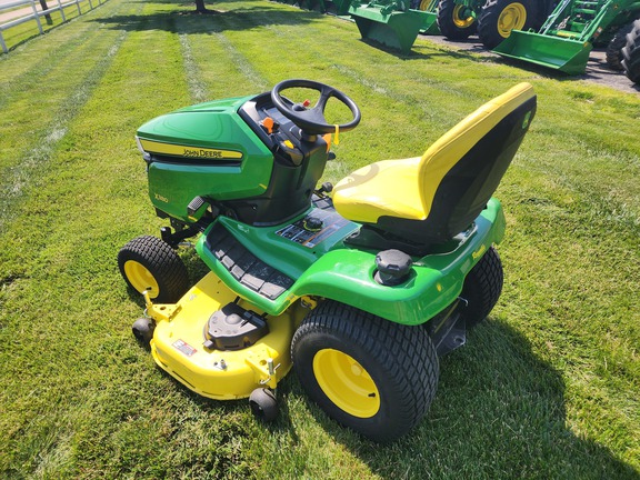 2022 John-Deere X380