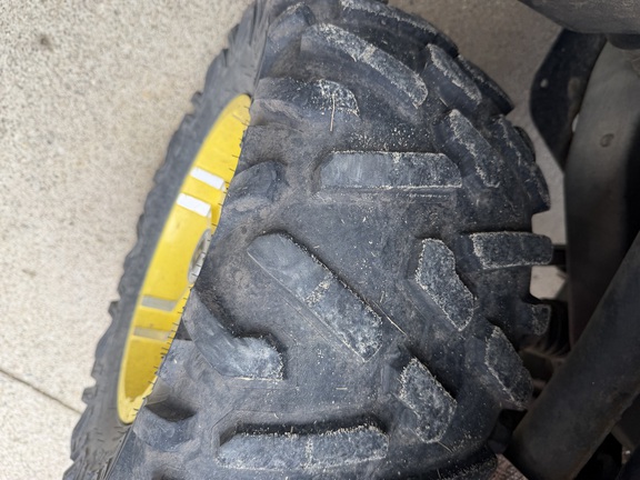 2014 John Deere XUV 825i Power Steering - Photo10