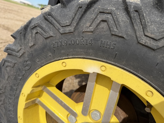 2014 John Deere XUV 825i Power Steering - Photo9