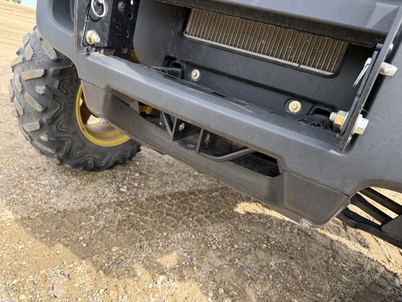2014 John Deere XUV 825i Power Steering - Photo17