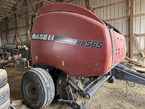 Photo of 2017 Case IH RB565