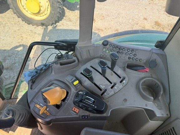 Photo of 2022 John Deere 6130M
