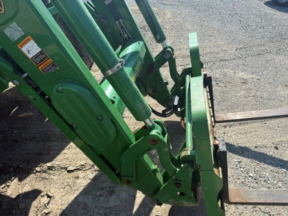 Photo of 2022 John Deere 6130M