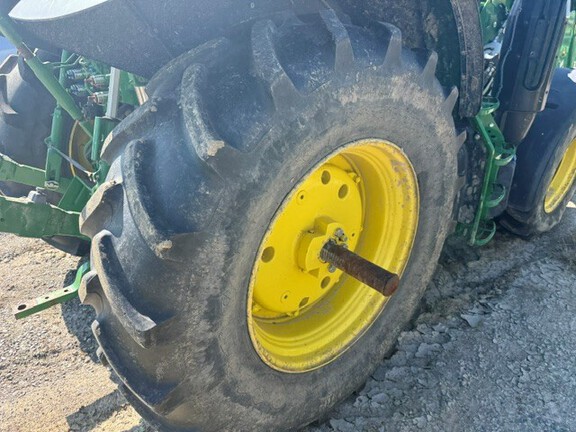 Photo of 2022 John Deere 6130M