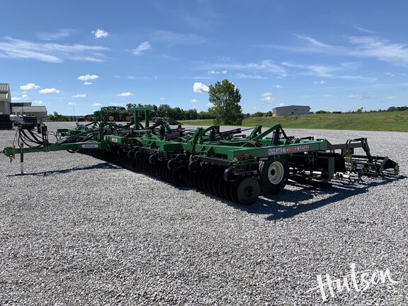 Photo of 2026 McFarlane CB-4244-3DRBSP