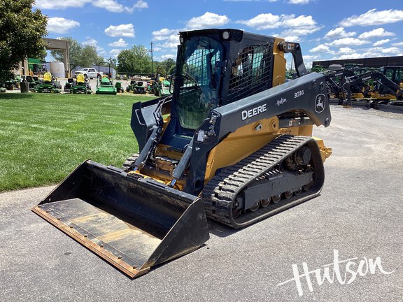 Photo of 2023 John Deere 331G