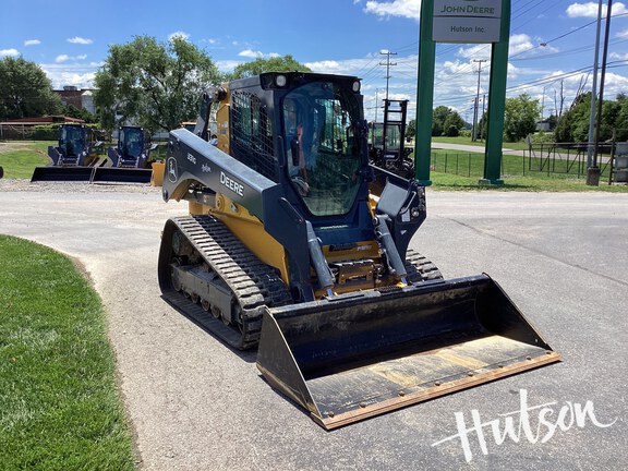 Photo of 2023 John Deere 331G