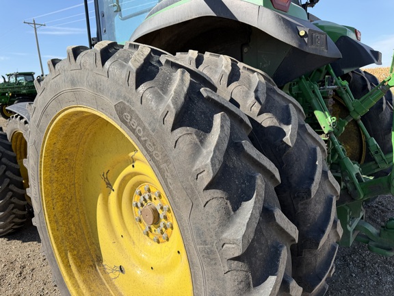2021 John Deere 8R 370 - Photo16
